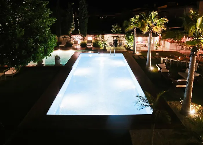 Hotel Cadde 75 Luxury - Alaçatı