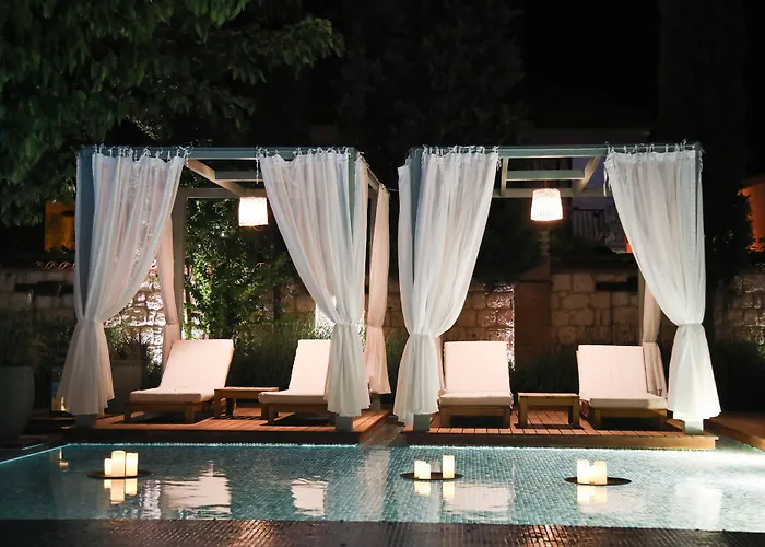 Cadde 75 Luxury - 4* Alaçatı