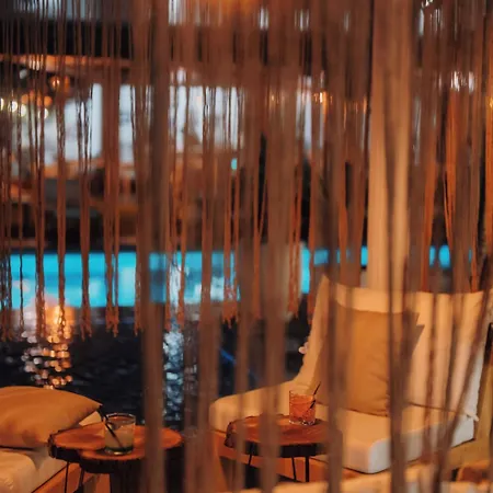 Hotel Cadde 75 Luxury - 4*
