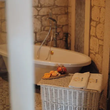 Cadde 75 Luxury - 4* Alaçatı