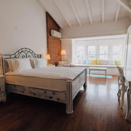 Cadde 75 Luxury - Hotel Alaçatı