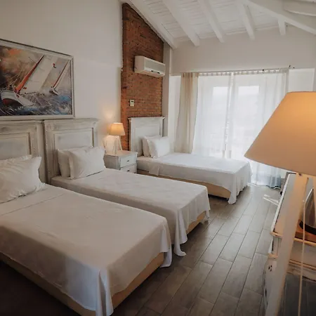 Hotel Cadde 75 Luxury - Alaçatı