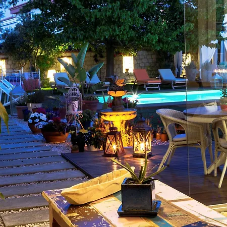 Cadde 75 Luxury - Alacati